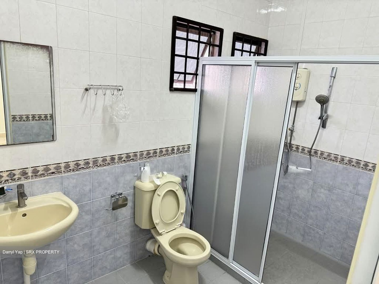 Thomson Garden Estate (D20), Semi-Detached #580232871